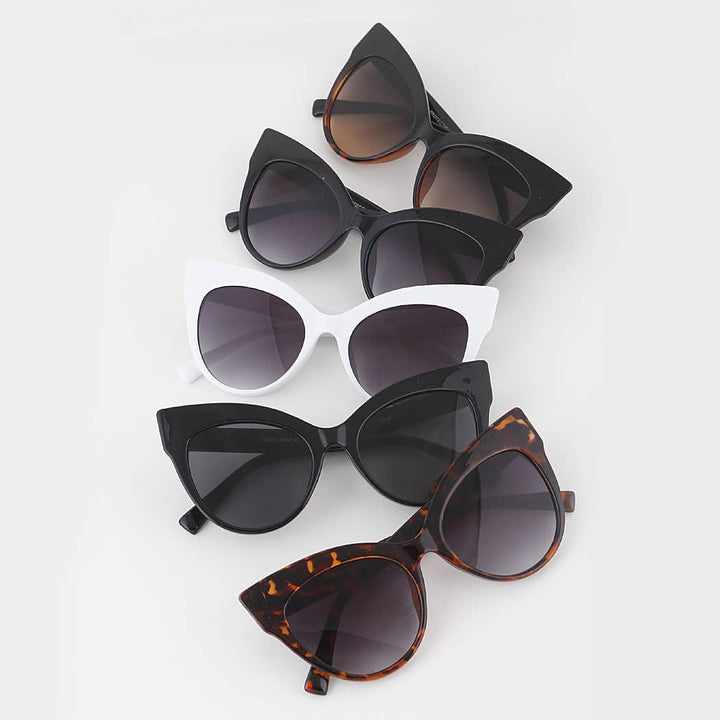Simple Cat Eye Sunglasses: Mix Color