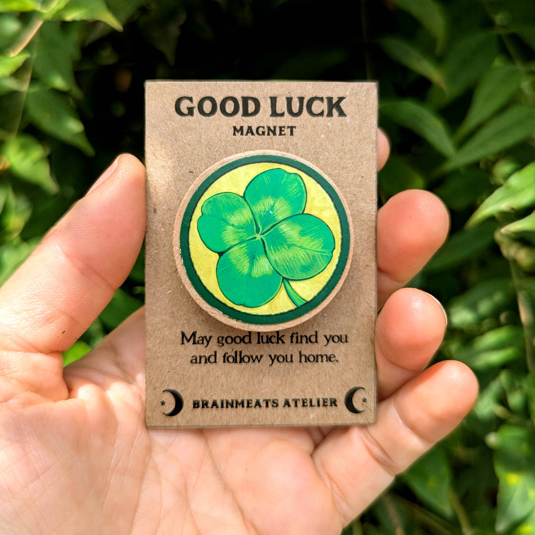 Good Luck Magnet – Clover Intention Token for Fortune