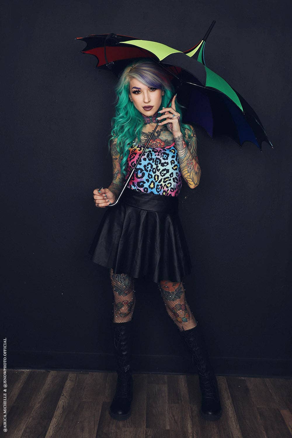 vampirefreaks - Batwing Pagoda Umbrella [Goth Rainbow]