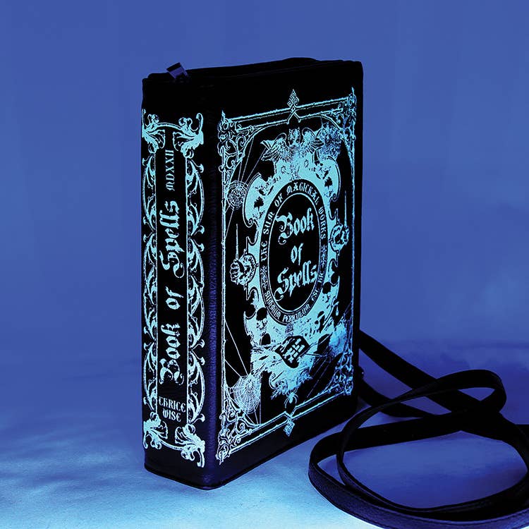 COMECO INC - Glow in the Dark Book of Spells Clutch Bag