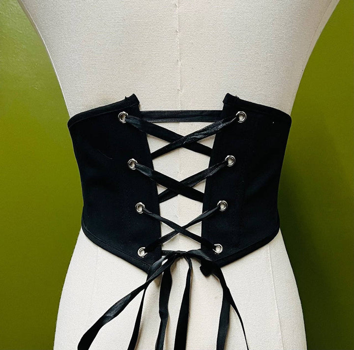 Witchwood Bags - The Morrigan REVERSIBLE corset belt - Pre-Order: Small
