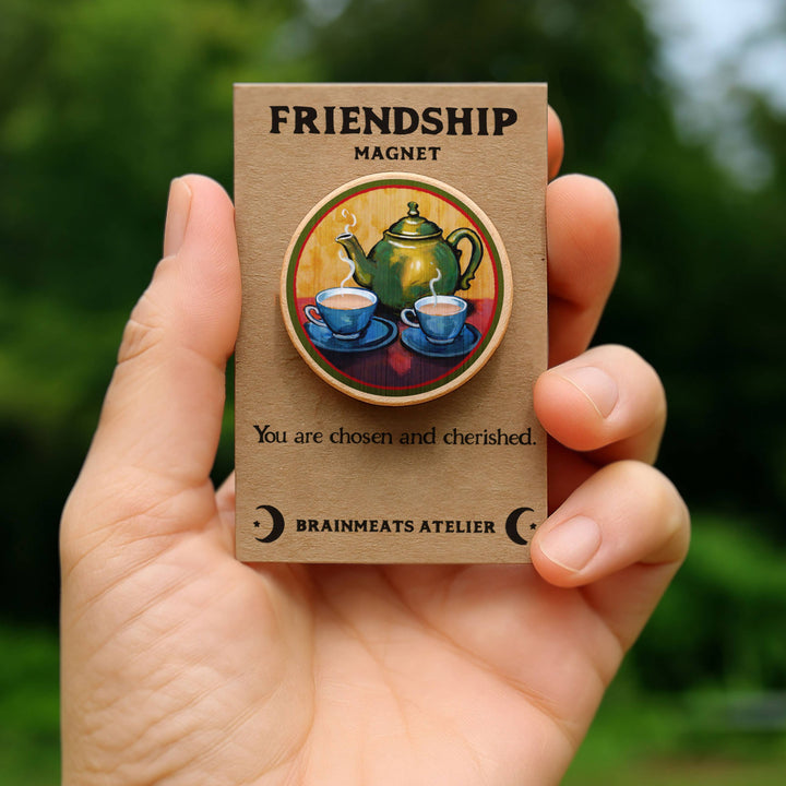 Friendship Magnet – Teapot Token for Companionship