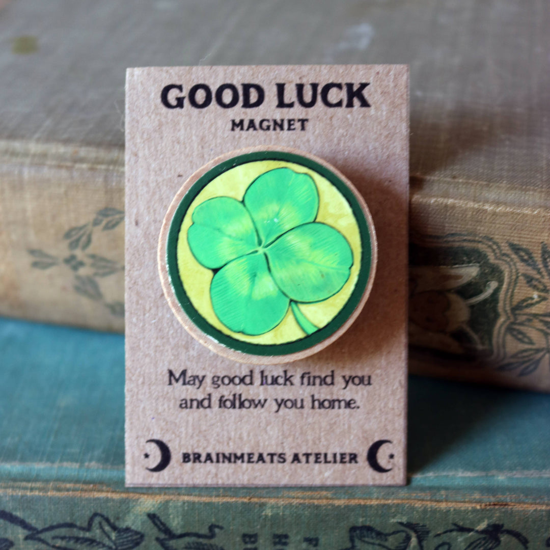 Good Luck Magnet – Clover Intention Token for Fortune