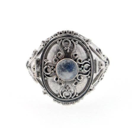 Silver Insanity - Gothic Oval Poison Box Ring Sterling Silver: Black Onyx