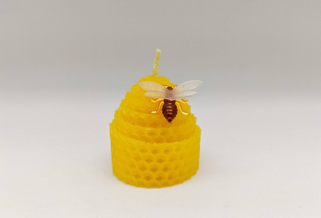 Natural Beeswax Candles With Vanilla Scent