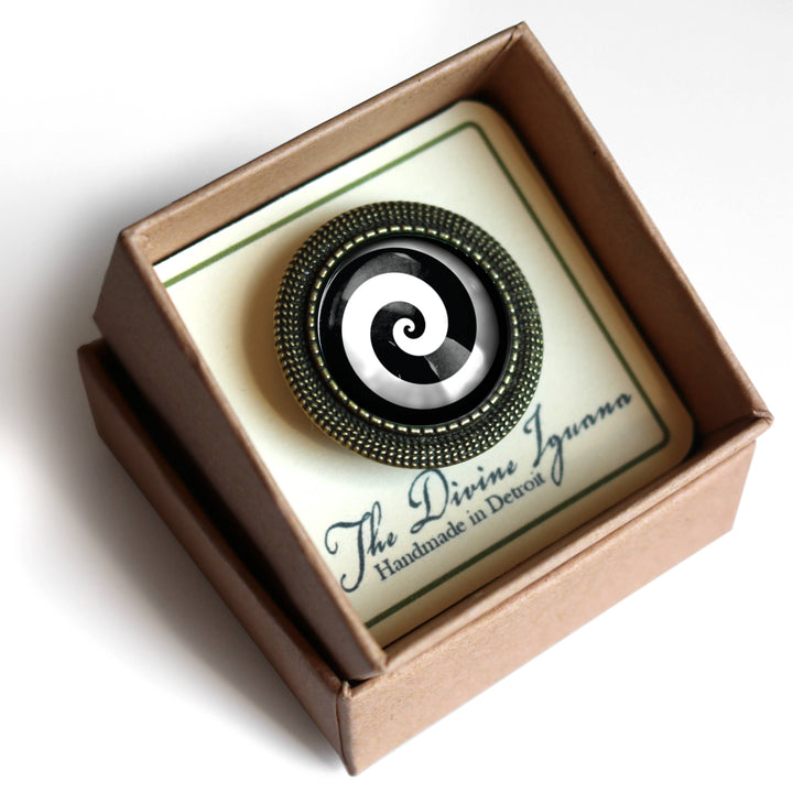 Divine Iguana - Black and White Spiral Brooch